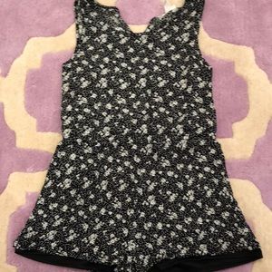 I am selling a romper